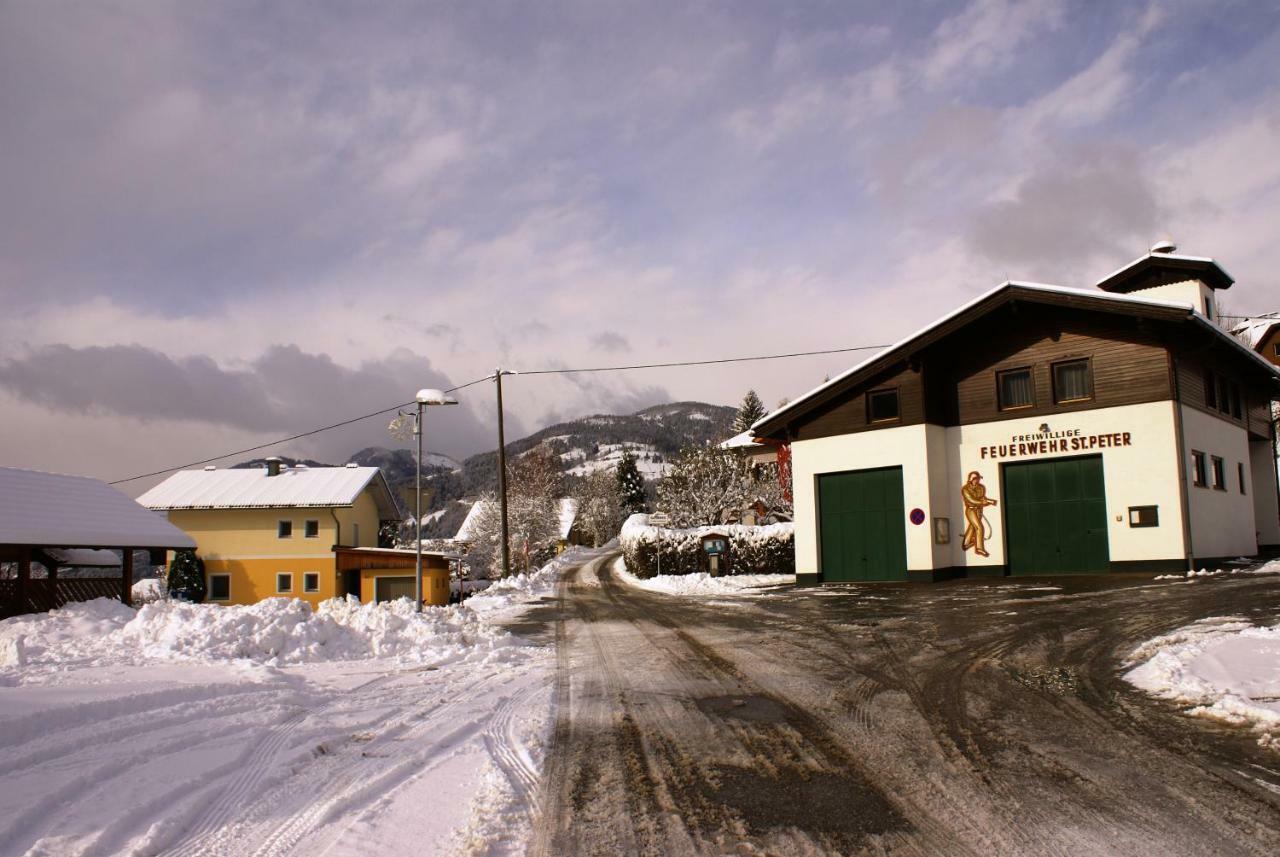 Apartment St. Peter Radenthein Exterior foto
